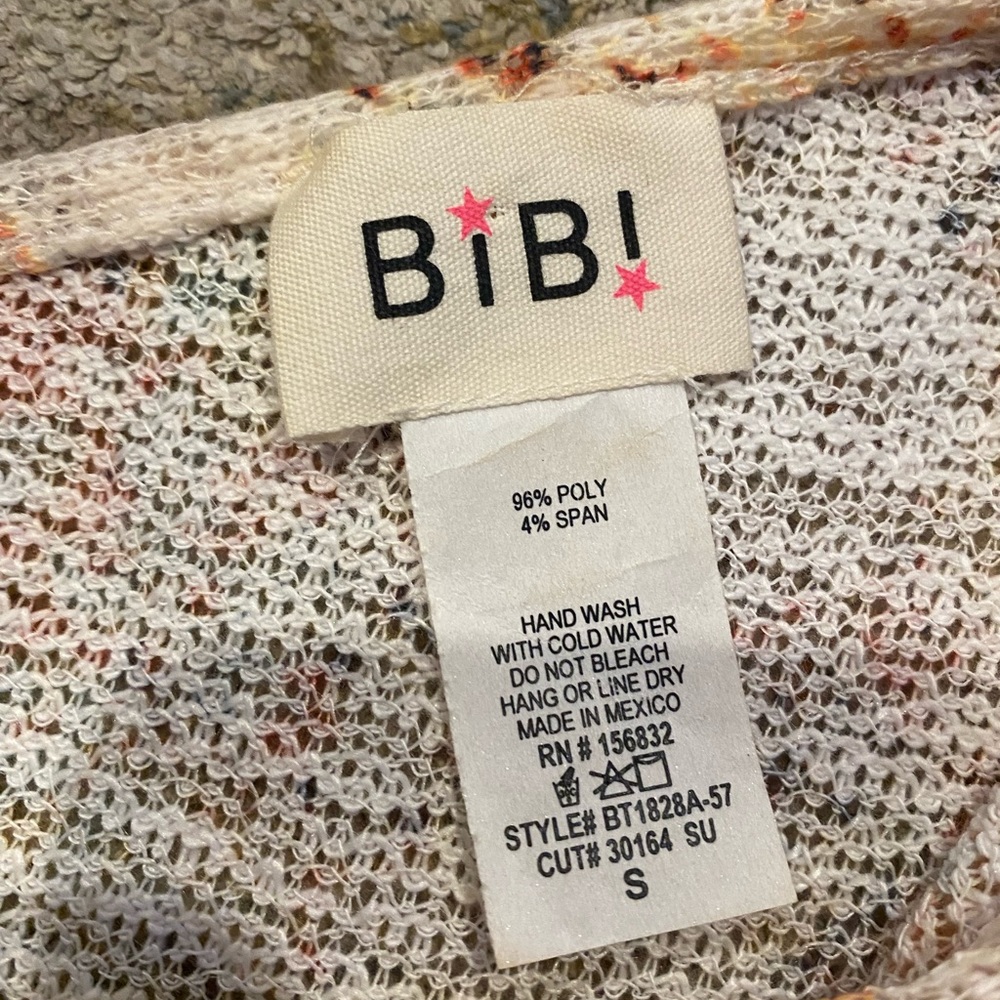 Loose fitting tank - Picture 2 of 5